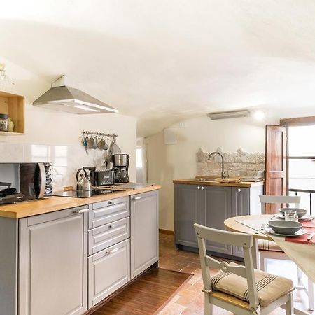 Lyon Apartment Anfiteatro Square, Lucca Exterior foto